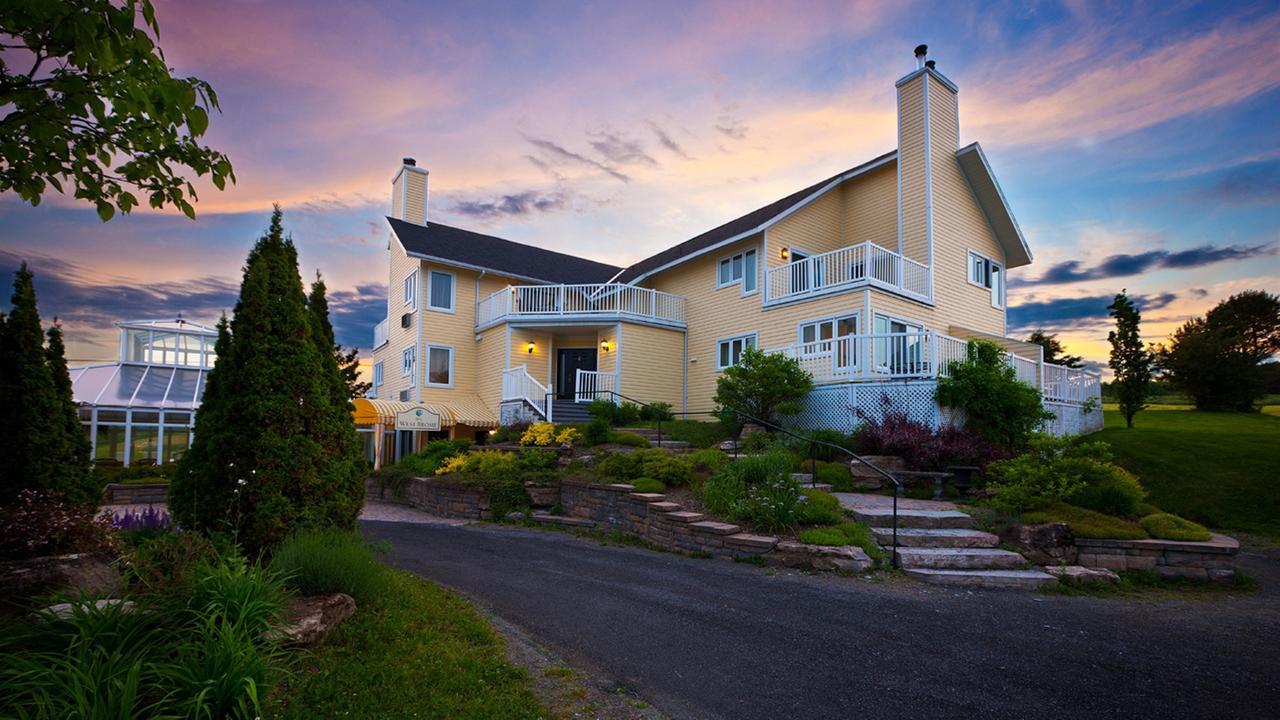 Auberge West Brome 外观 照片