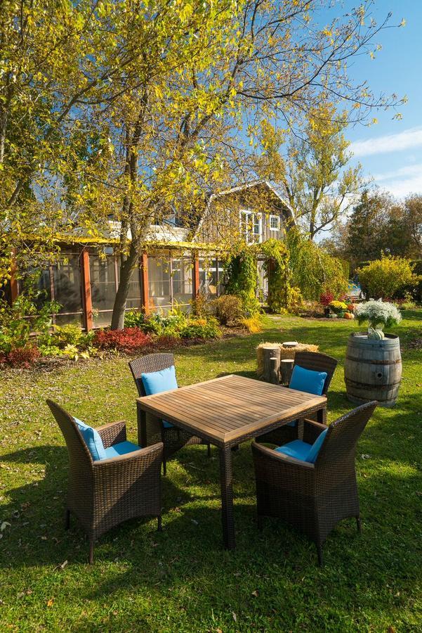 Auberge West Brome 外观 照片
